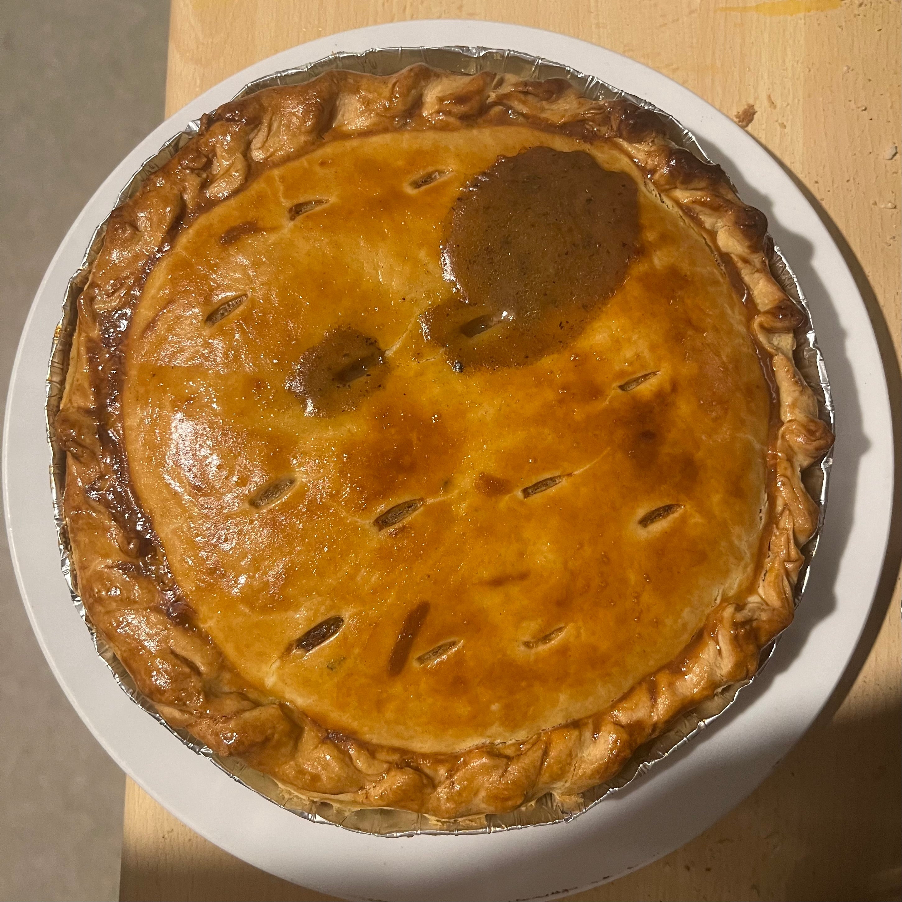 Steak pie for 4